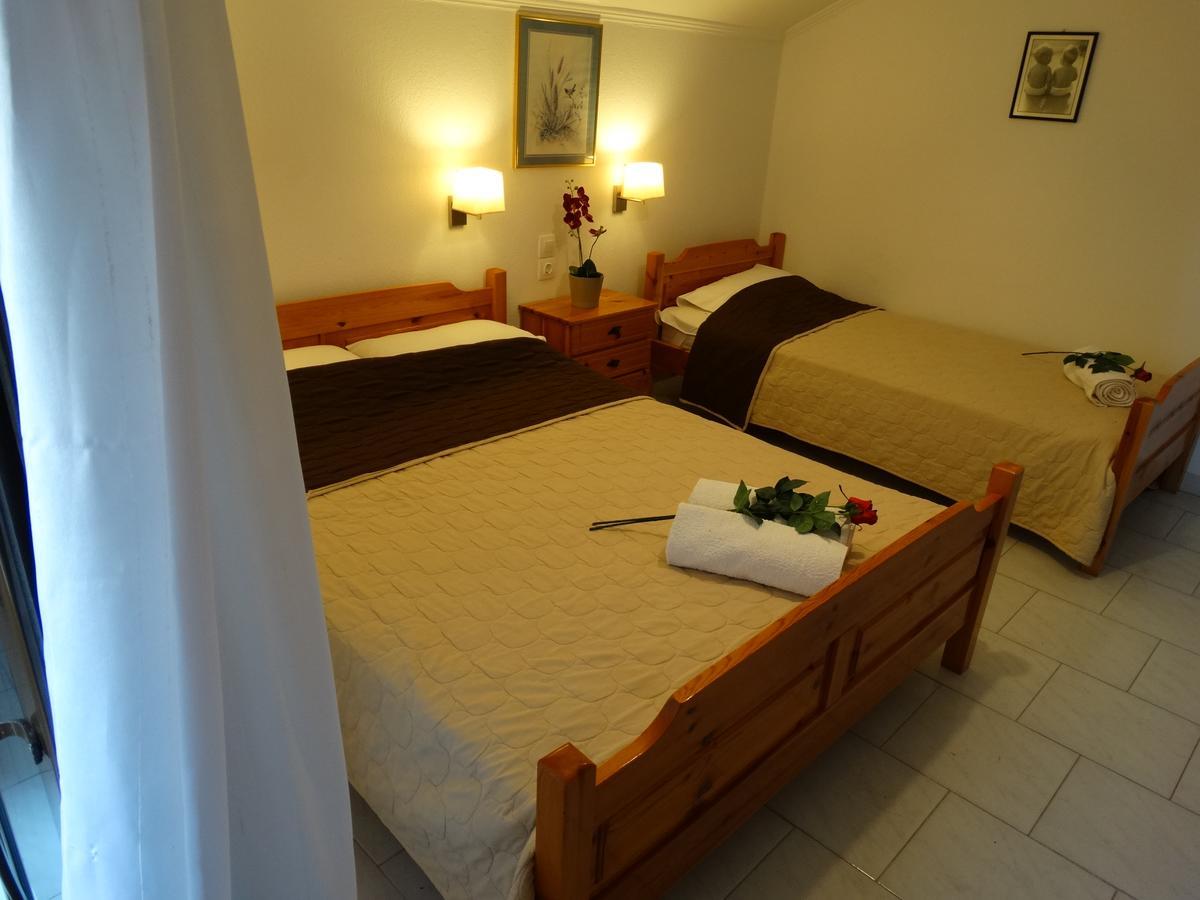Christakos Apartments Vrasná Eksteriør bilde